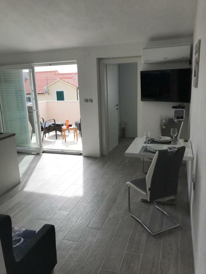 Hvar Apartments Felix Hvar Town Luaran gambar