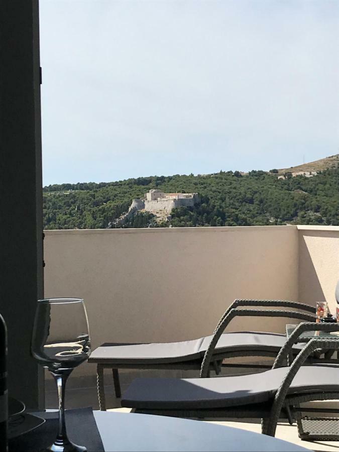 Hvar Apartments Felix Hvar Town Luaran gambar
