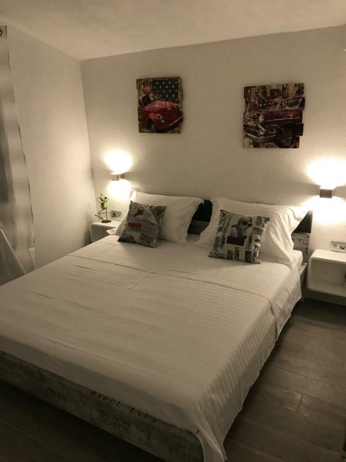 Hvar Apartments Felix Hvar Town Luaran gambar